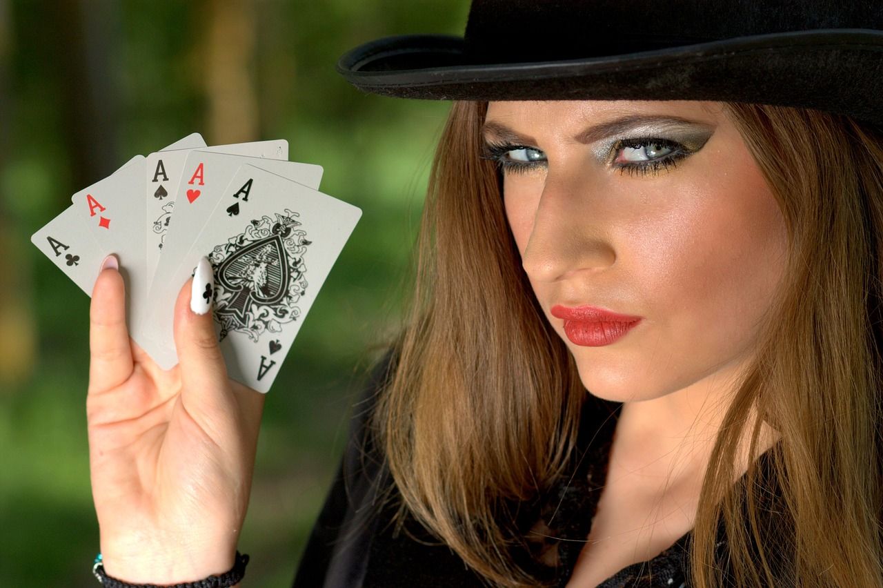 Poker – idealna rozrywka na spotkania w gronie znajomych